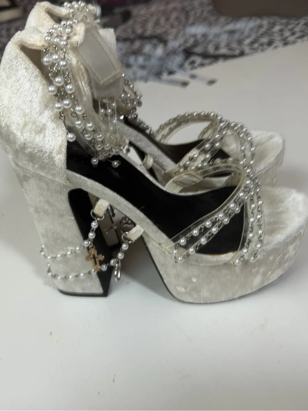 Sugar Thrillz Holy Revelation WhiteVelvet PearlGoth Angel Platform Heels 7*FLAWS